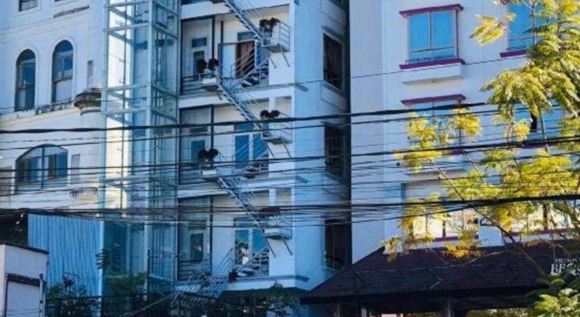 Gold Night Hotel Да Лат Екстериор снимка